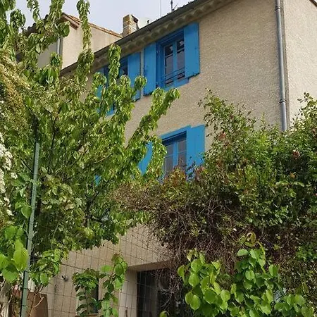 Rue Basse - Village House Overlooking The Pyrenees Montreal  Exterior photo